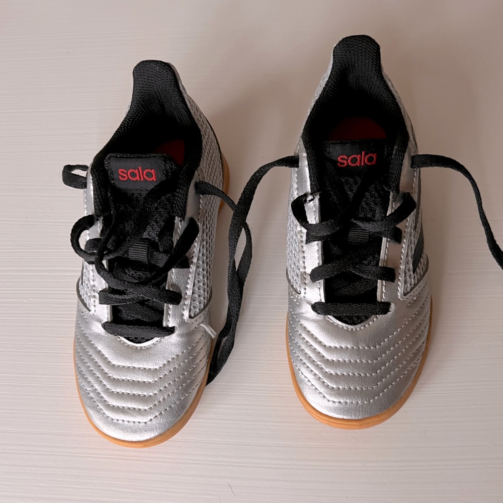 Adidas Sala Silver Boys Tie Shoes.